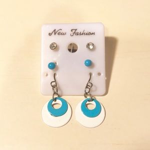 3 set Earrings
